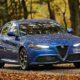 Neue Modellversion überzeugt auf Anhieb die fachkundigen Leser von Europas größtem 4x4-Magazin AutoBild allrad. Alfa Romeo Giulia Veloce serienmäßig mit elektronisch gesteuertem Vierradantrieb AlfaTM Q4.