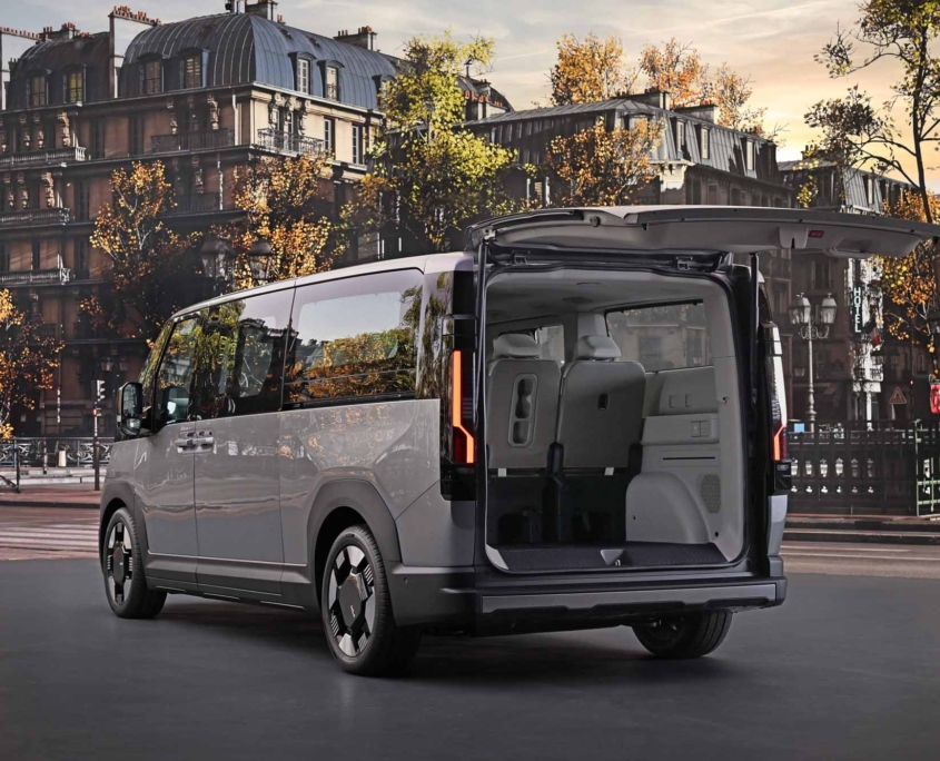 Weltpremiere Kia PV7 Passenger